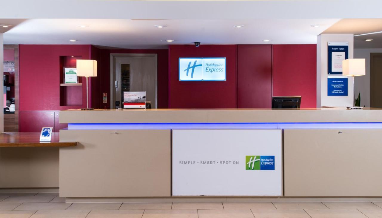 Holiday Inn Express Derby Pride Park By Ihg Bagian luar foto