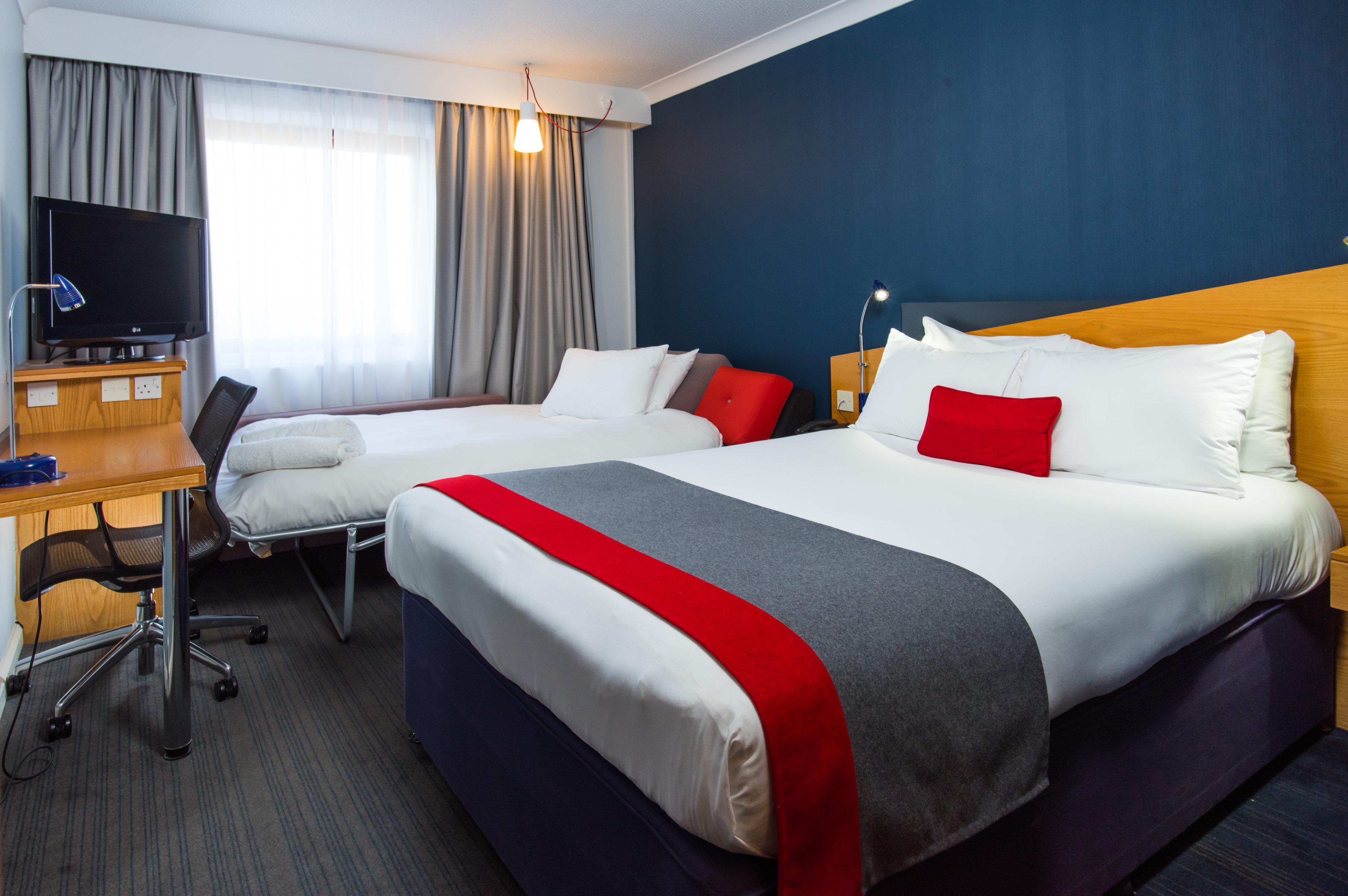 Holiday Inn Express Derby Pride Park By Ihg Bagian luar foto