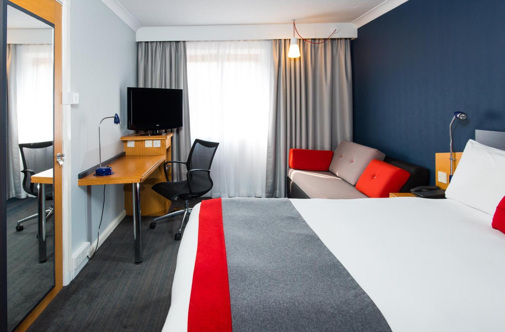 Holiday Inn Express Derby Pride Park By Ihg Bagian luar foto