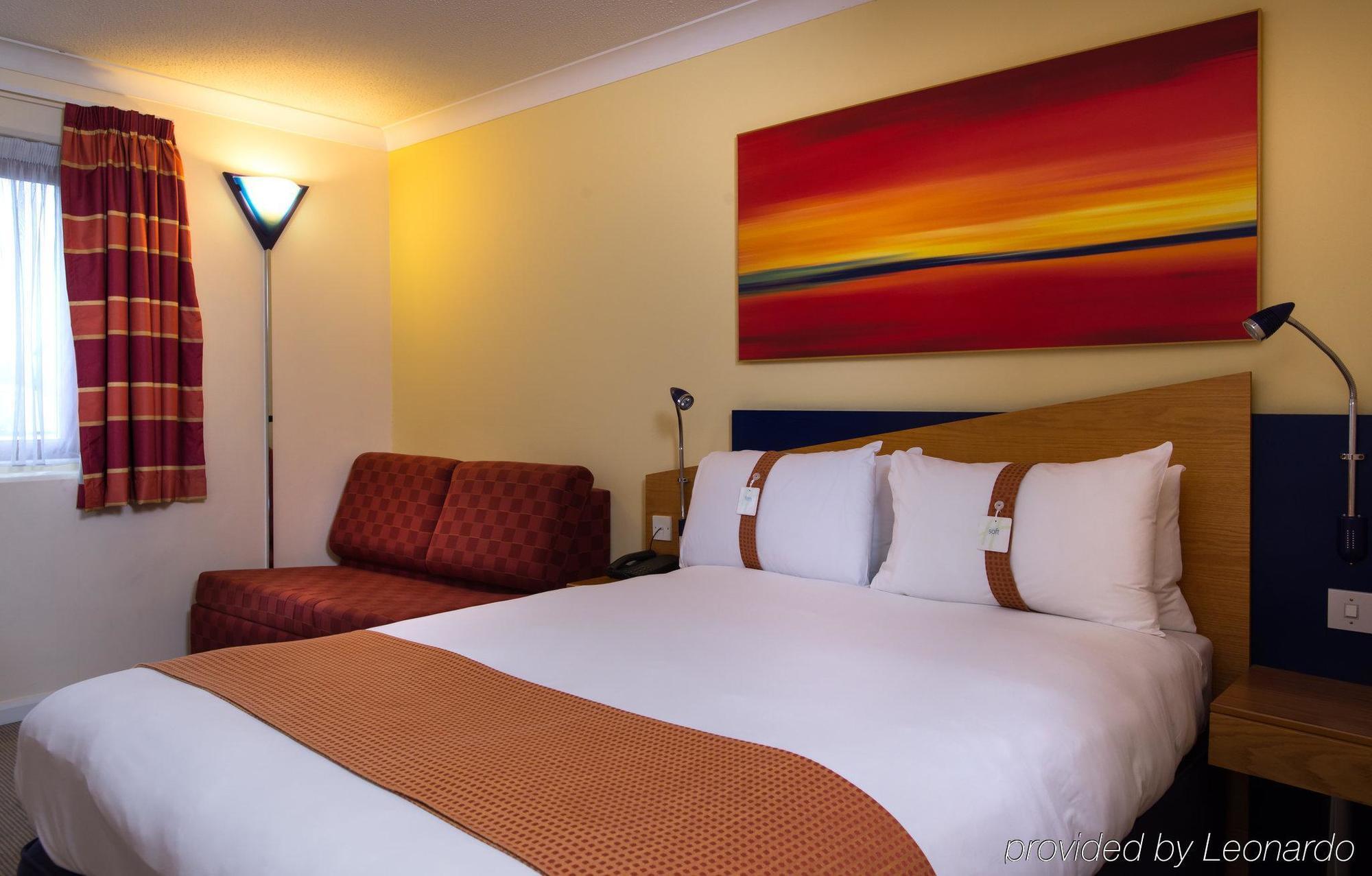 Holiday Inn Express Derby Pride Park By Ihg Bagian luar foto