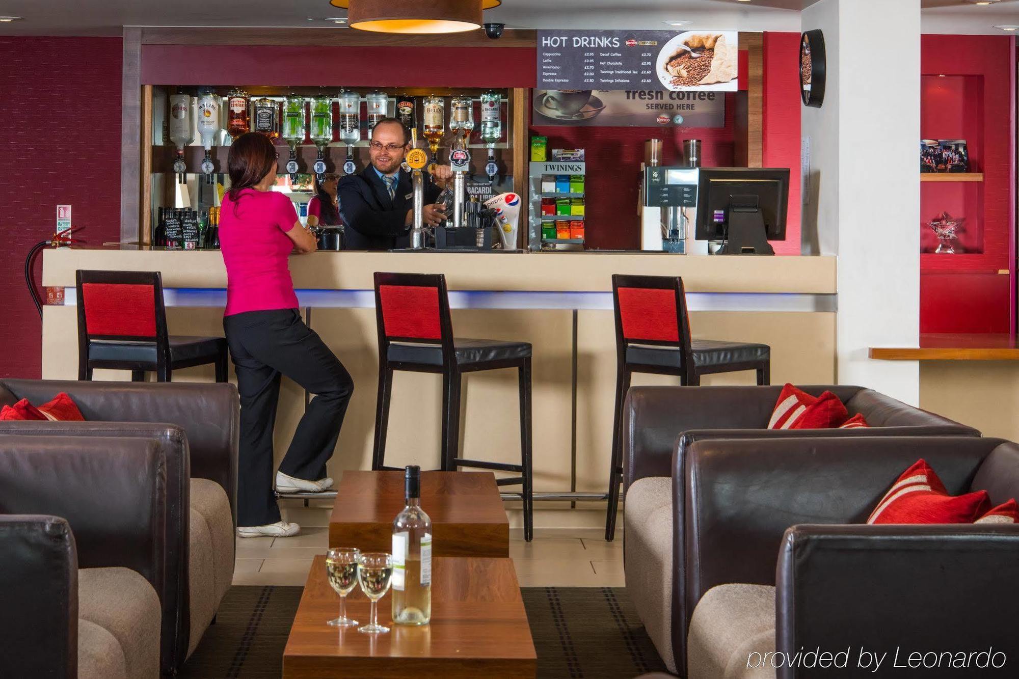 Holiday Inn Express Derby Pride Park By Ihg Bagian luar foto